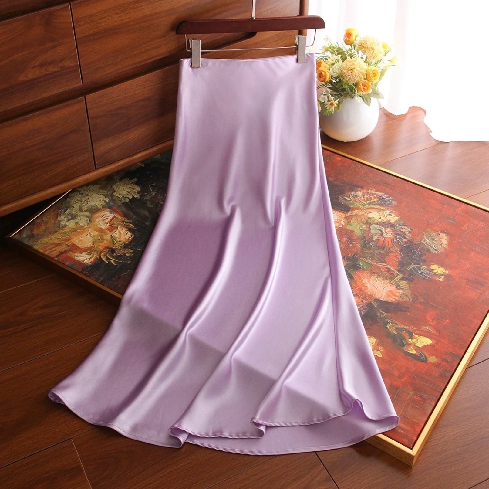 Jupe longue satinée fluide évasée