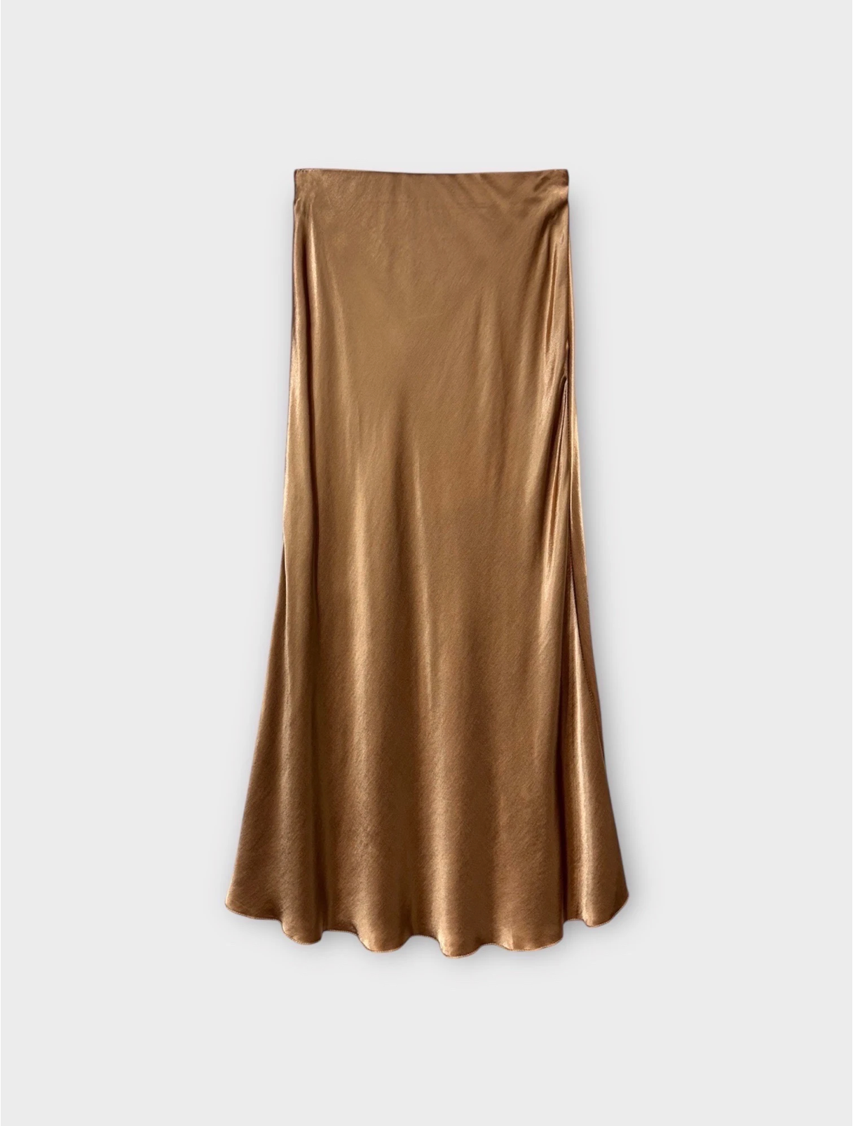 Jupe longue satinée fluide évasée
