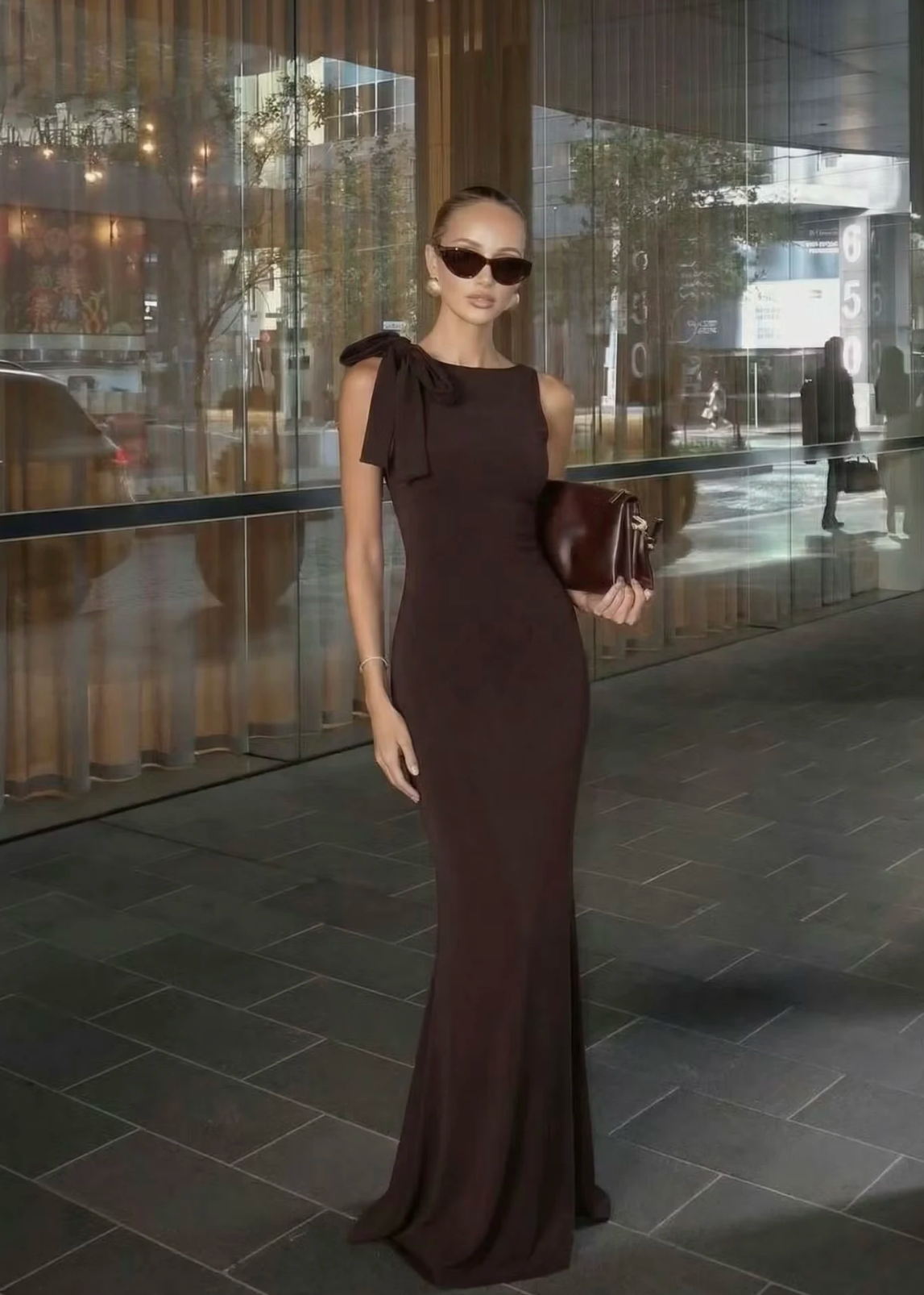 Robe longue à noeud