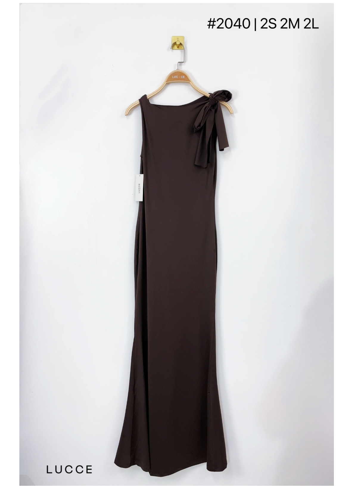 Robe longue à noeud