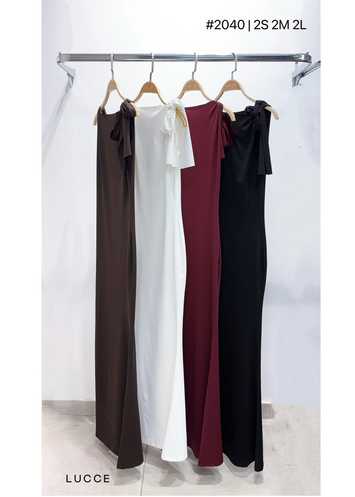 Robe longue à noeud