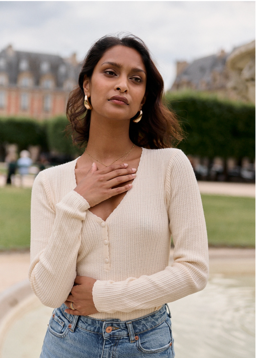 Pull en laine et coton col V